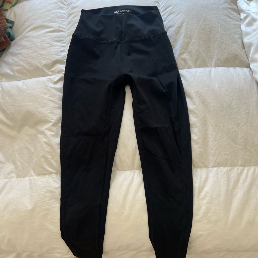 SET Active Jet Black Leggings